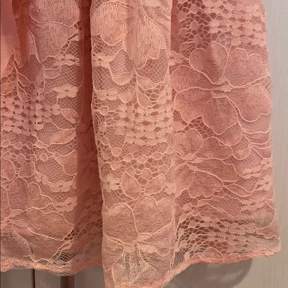🎉1 hr sale 🎉Lace pink dress 👗